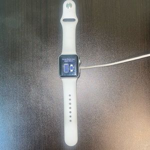Apple Watch Series 3 38 MM Silver +GPS